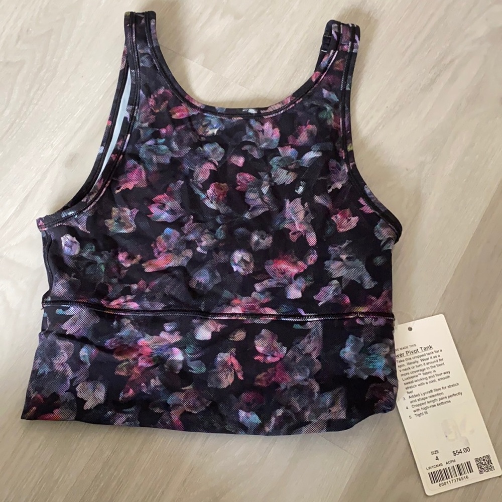 lululemon tank size 4 NWT